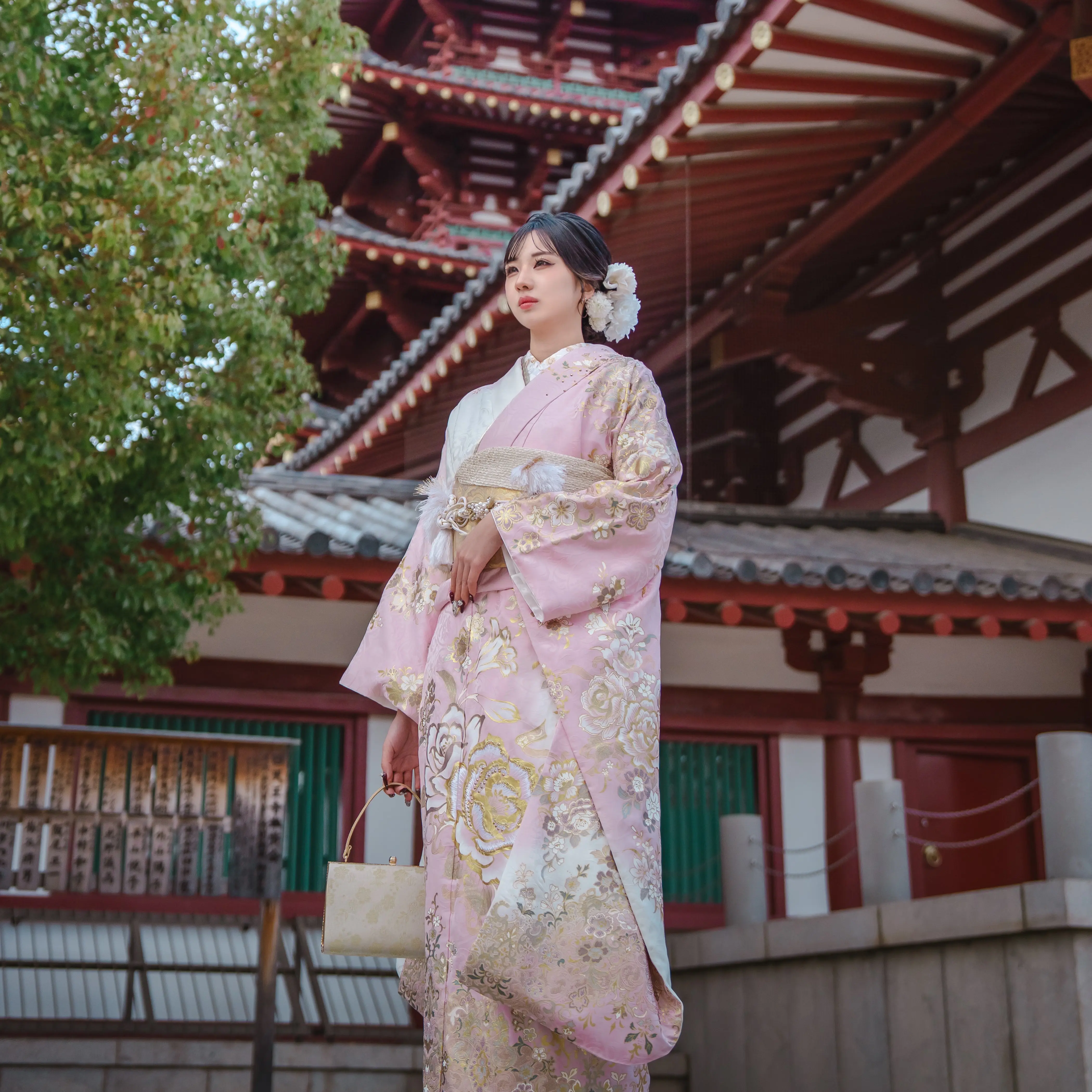 LUXURY FURISODE 11